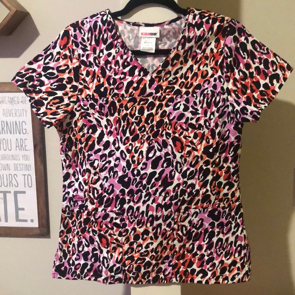 Scrubstar Tops - Leopard print XS scrub top, like new